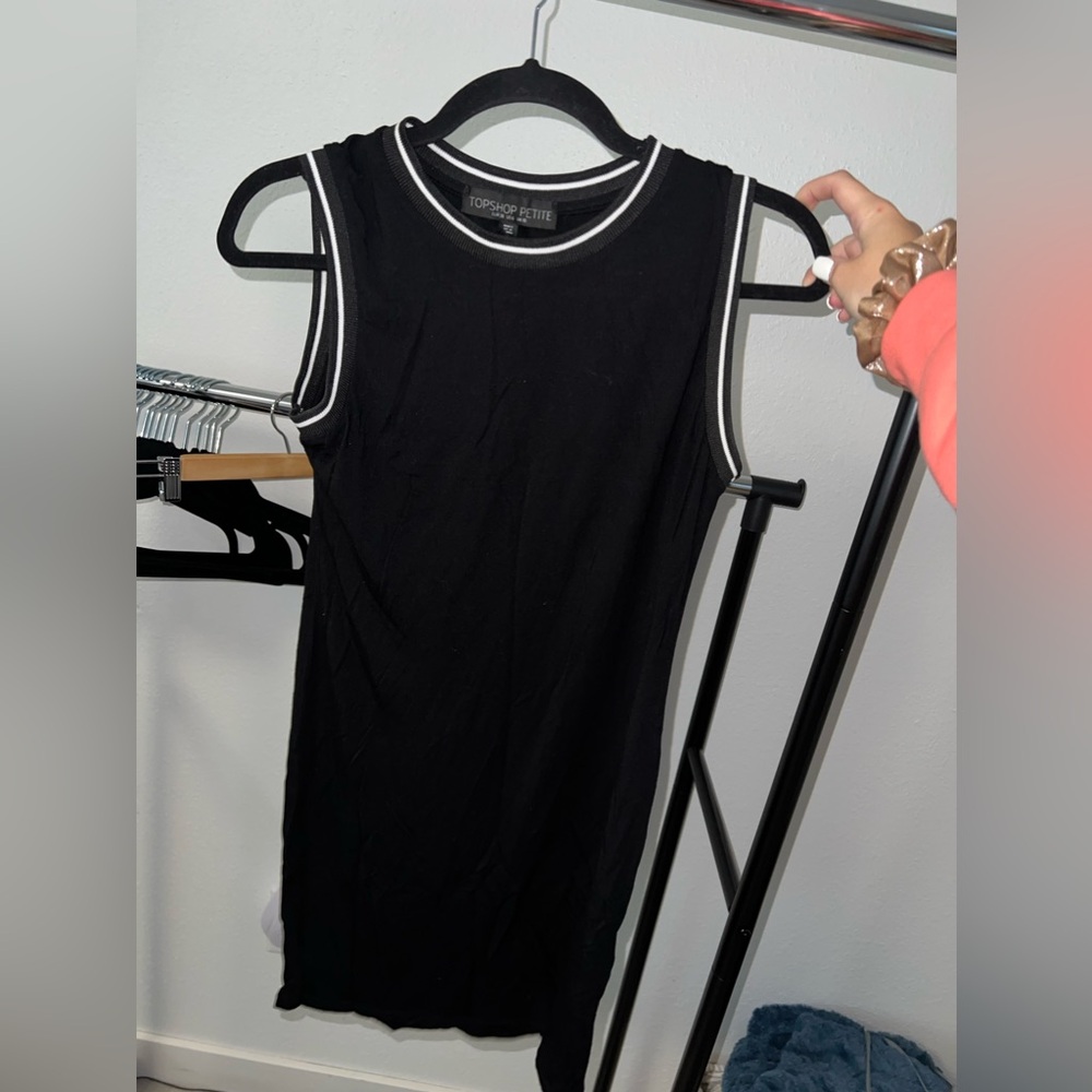 TopShop Size 6 dress.